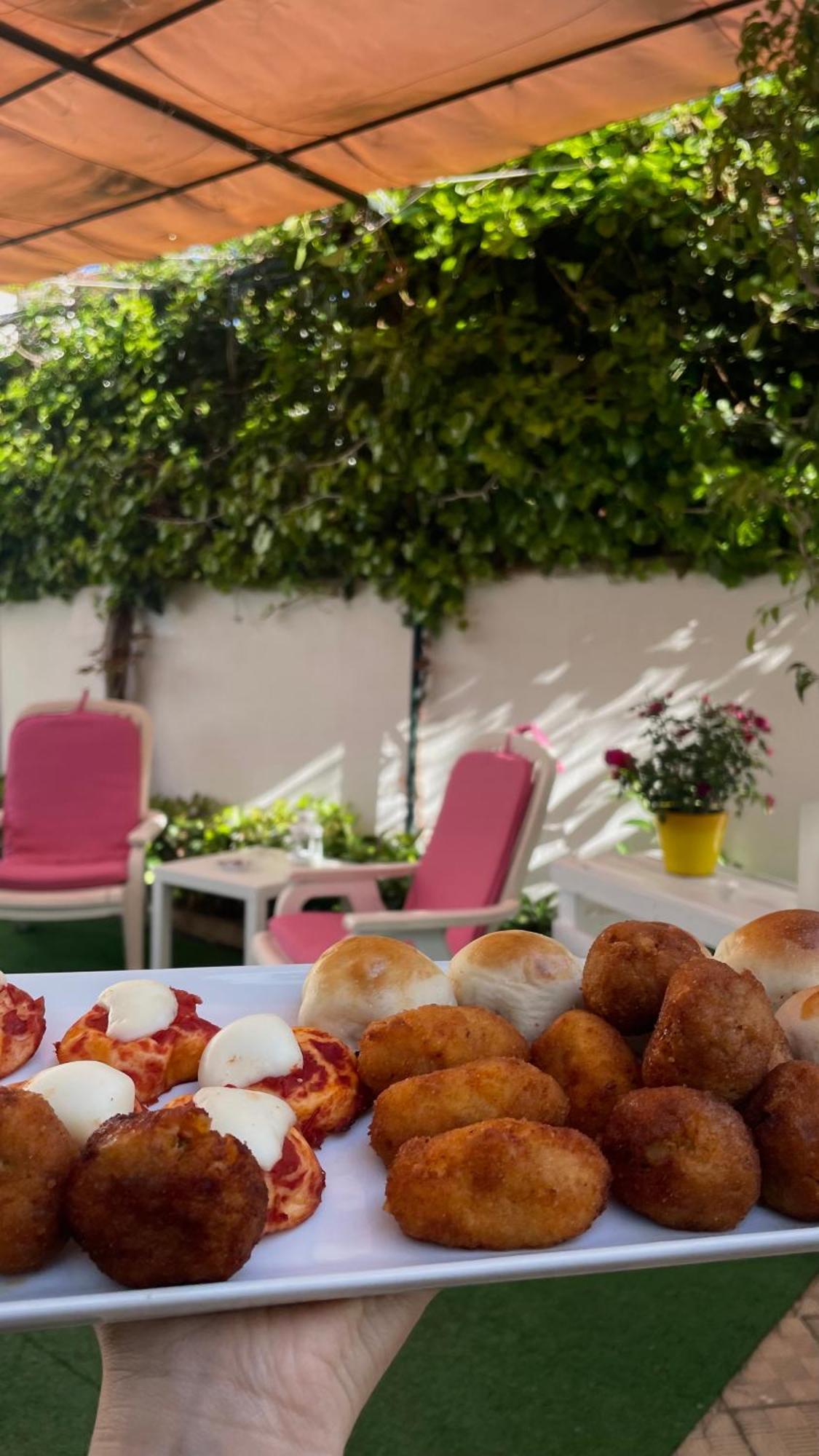 Alemar Bed & Breakfast Мондело Екстериор снимка
